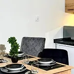 Apartmán W Starej Wiezy By Libertarent *