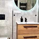 W Starej Wiezy By Libertarent Apartmán *