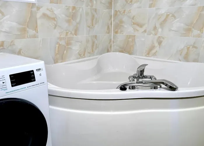 W Starej Wiezy By Libertarent *