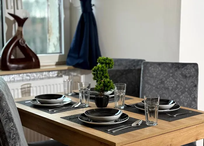 W Starej Wiezy By Libertarent Apartment *